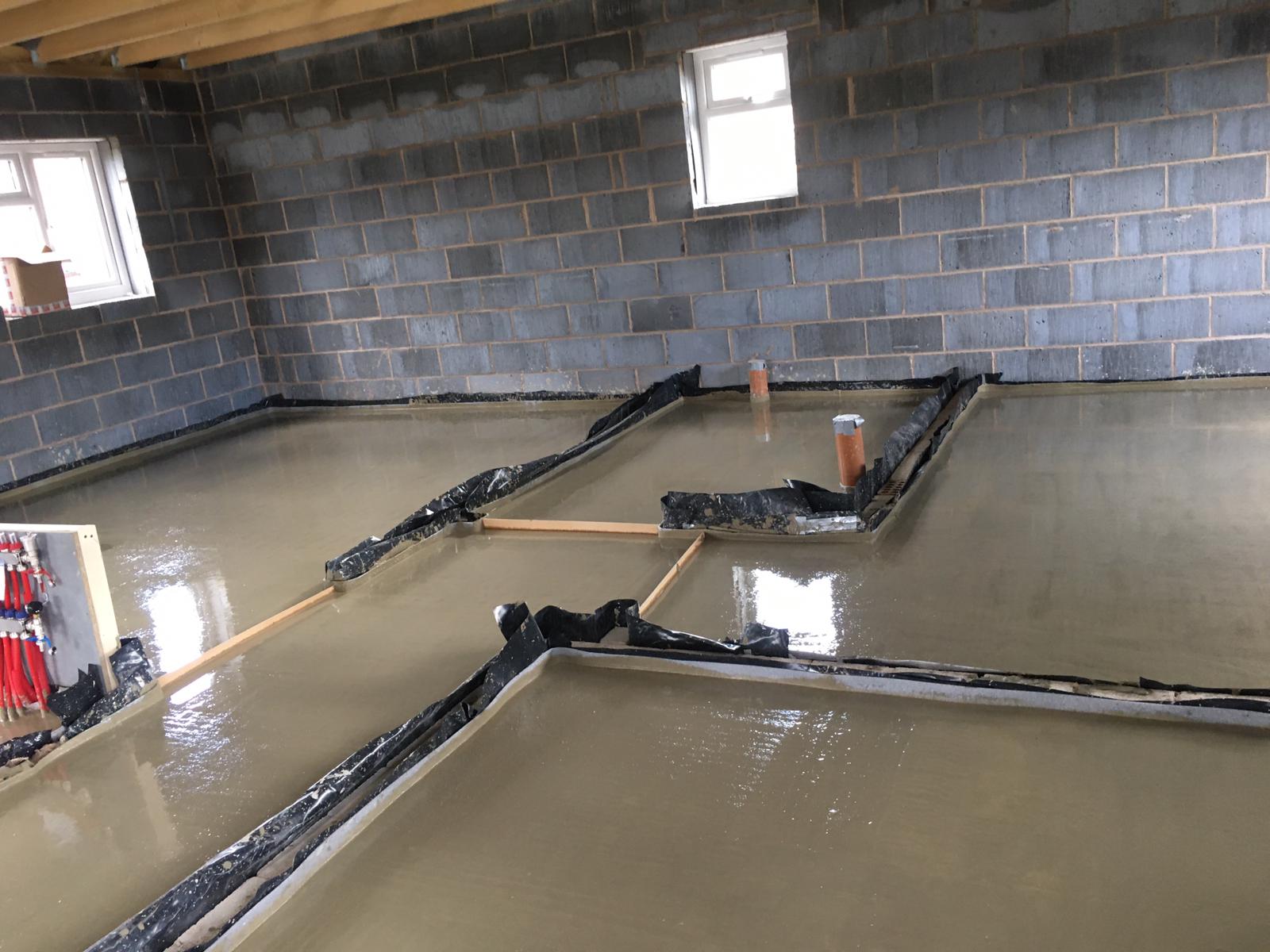 Underfloor heating and liquid screed Northamptonshire